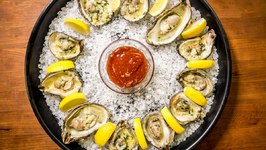 How To Shuck, Prepare, And Eat Oysters
