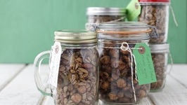 Pumpkin Spiced Nuts and Seeds - Handmade Holiday Gifts