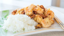 Honey Walnut Shrimp - Chinese Takeout at Home!