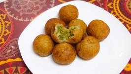 Farali Petis Kachori for Upvas Vrat / Fasting Recipe / Stuffed Potato Balls