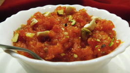 Gajar Ka Halwa Recipe - Indian Traditional Desserts
