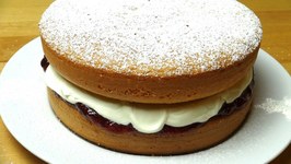 Sponge Cake With Jam And Cream