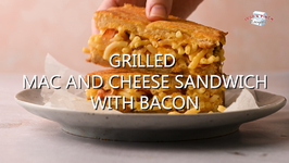 Grilled Mac and Cheese Sandwich with Bacon