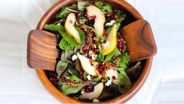 Salad Recipe: Pear, Pomegranate & Walnut Salad