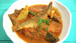 Macher Jhol Recipe - Parshe Machar Jhal - Bengali Fish Curry - Khana Peena Aur Cinema - Varun