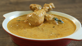 Chicken Masala Curry / Popular Chicken Main Course Recipe / Masala Trails