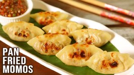 Pan Fried Veg Momos and Chutney Recipe - How To Pan Fry And Steam Momos - Momos Filling Ideas