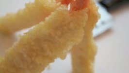 How to Make Shrimp Rolls Sushi