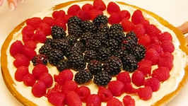 Berry Fruit Pizza with Blackberry and Raspberry for 4th July