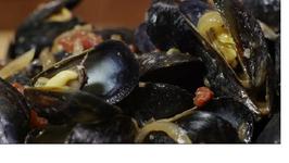 Mussels in Tomato Sauce