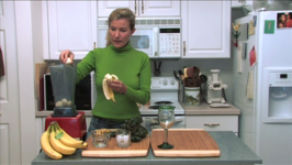 Make Green Smoothie with Jenna