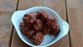 Tangy Sweet Chipotle Meatballs