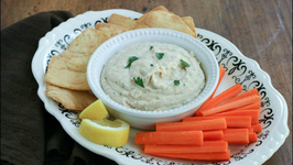 Tuscan Style Cannellini Beans Hummus