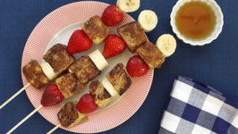 French Toast on a Stick - Creative Breakfast