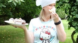 Interview With Betsy Eves From Java Cupcake - Phenomenal Foodies