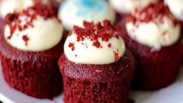 Easy Red Velvet Cupcakes With Cream Cheese Icing 