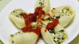 Spinach and Cottage Cheese Stuffed Pasta Shells
