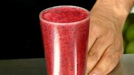 How To Prepare A Very Berry Juice