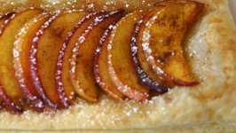 How to Make a Peach Tart