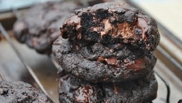 How To Make Dark Chocolate Chip Nutella Stuffed Chocolate Cookies