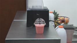 How To Prepare A Strawberry And Banana Smoothie