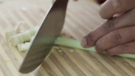 How To Cut Lemongrass