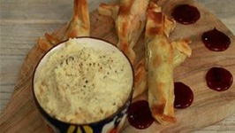 Turkey Crackers with Parsnip Mash Dip