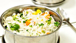 Vegetable Pulav Recipe in 15 Mins - Microwave Veg Pulao - Quick Indian Main Course