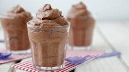 Eggless Chocolate Mousse - Kin's Valentine's Day Inspiration Collaboration
