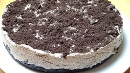 Cookies And Cream Mousse Cake