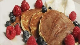 Protein And Berry Pancakes