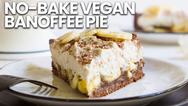 No-Bake Vegan Banoffee Pie -Banana Caramel Pie With Chocolate And Coconut