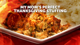 My Mom's Perfect Thanksgiving Stuffing
