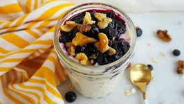 Breakfast Recipe- Blueberry Pie Overnight Oats