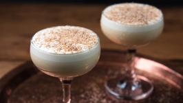 Rich and Frothy Eggnog