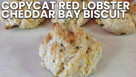Copycat Red Lobster Cheddar Bay Biscuit