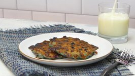 Kid-Friendly Blueberry Cottage Cheese Pancakes