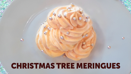 Christmas Tree Meringues