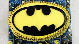 Batman - Bat Symbol Cake (How To)
