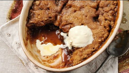 Sticky Date Self-Saucing Toffee Pudding