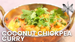 Coconut Chickpea Curry / Vegetarian Recipe / Easy Dinner