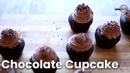 Chocolate Cupcake / Christmas Special Cake Recipe / Beat Batter Bake With Priyanka