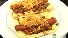 Tailgating Recipes - All-Star Chili Dogs