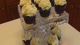Betty's Coconut Cream Cheese Frosting for Red Velvet Cupcakes