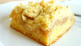 Crumbly Apple Pie