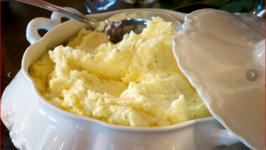 Yukon Gold Mashed Potatoes with Cream Cheese
