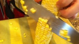 How to Cut Corn from the Cob