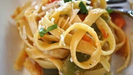 How to Make Sauteed Vegetables with Fettuccine